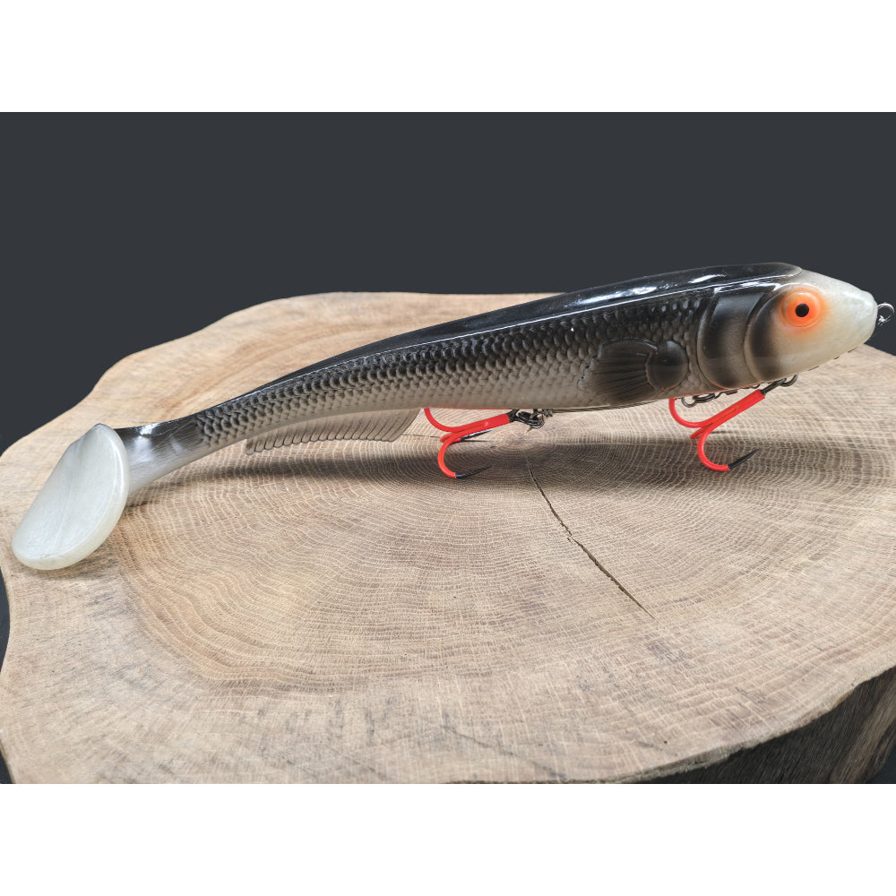 One 100Plus Lures Goat Shad Silver 38cm 410gr BKK UV Hooks