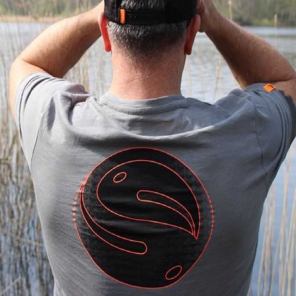 Guru Symbol Tee Slub Grey detail 2