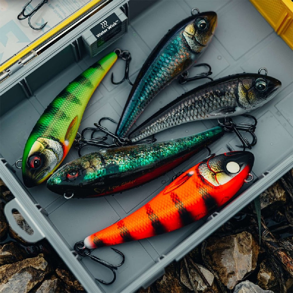 Savage Gear Low Glider Jerk Blck Gold Slow Sinking