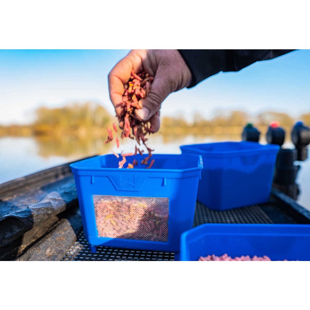 Preston Innovations Ventamesh Tub detail 3